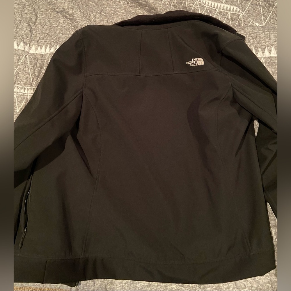 North Face women’s jacket